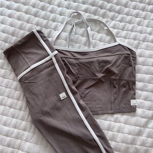 Vuori Mauve Brown Sports Bra and Leggings Set with White Trim